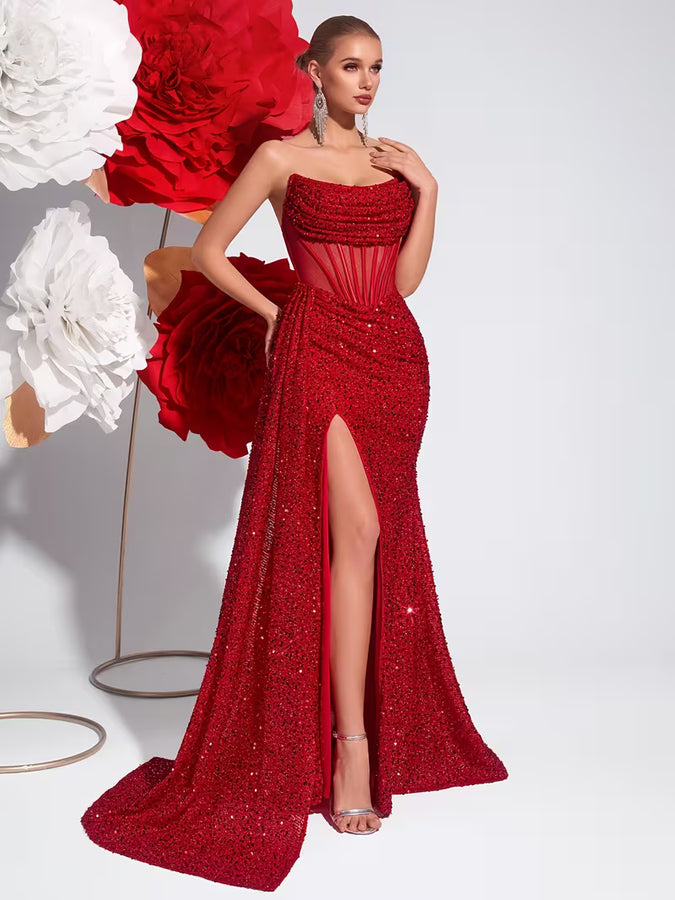 Get 70% Off On The Red Velvet Dress Only Today 💕